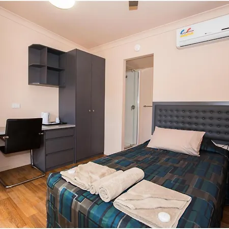 Discovery Parks - Cloncurry Room photo